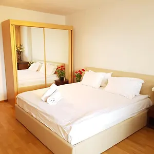 https://studio-avrig.bucharesthotelsnow.com